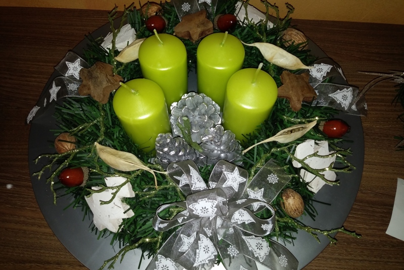 Kvetinová výzdoba / Vianoce - foto Kvetinová výzdoba / Vianoce - foto