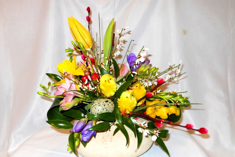 Kvetinová výzdoba / Veľká noc - foto Kvetinová výzdoba / Veľká noc - foto