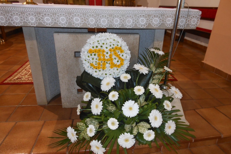 Kvetinová výzdoba / Kostoly - foto Kvetinová výzdoba / Kostoly - foto