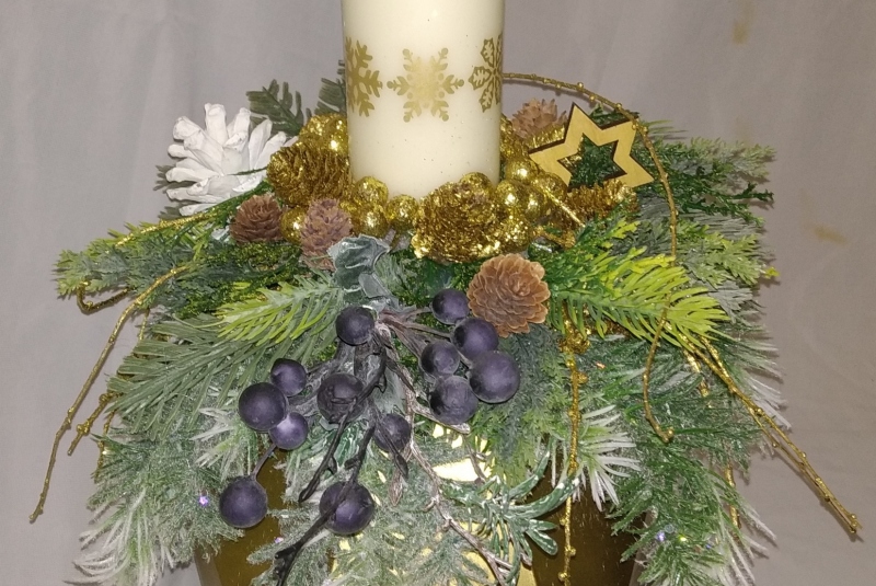 Kvetinová výzdoba / Vianoce - foto Kvetinová výzdoba / Vianoce - foto